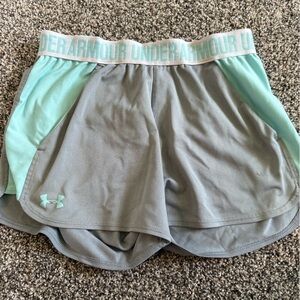 Women’s Under Armour Gray and Mint Athletic Shorts Size Small